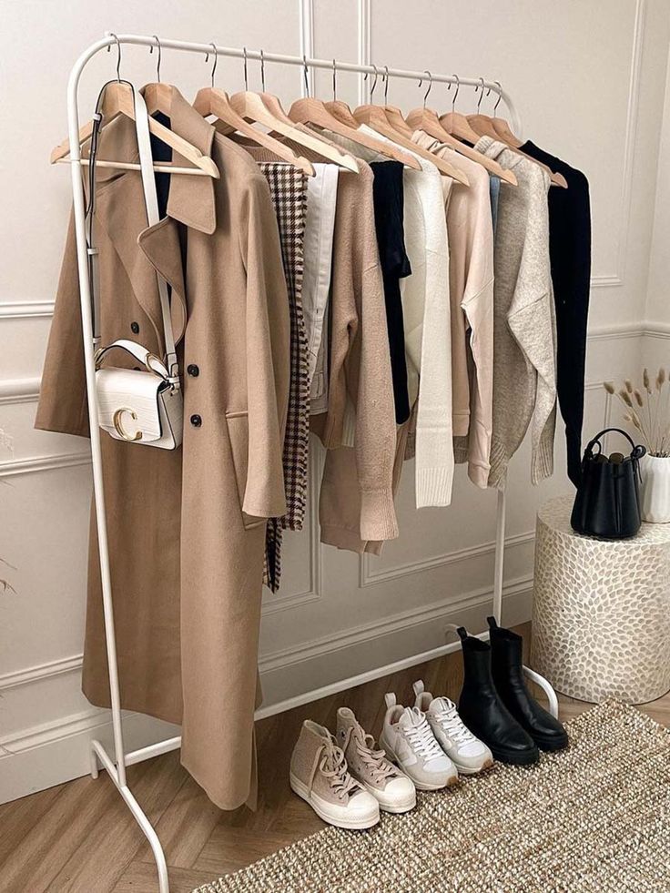 Capsule Wardrobe Adalah Konsep Sederhana untuk Gaya Hidup Minimalis